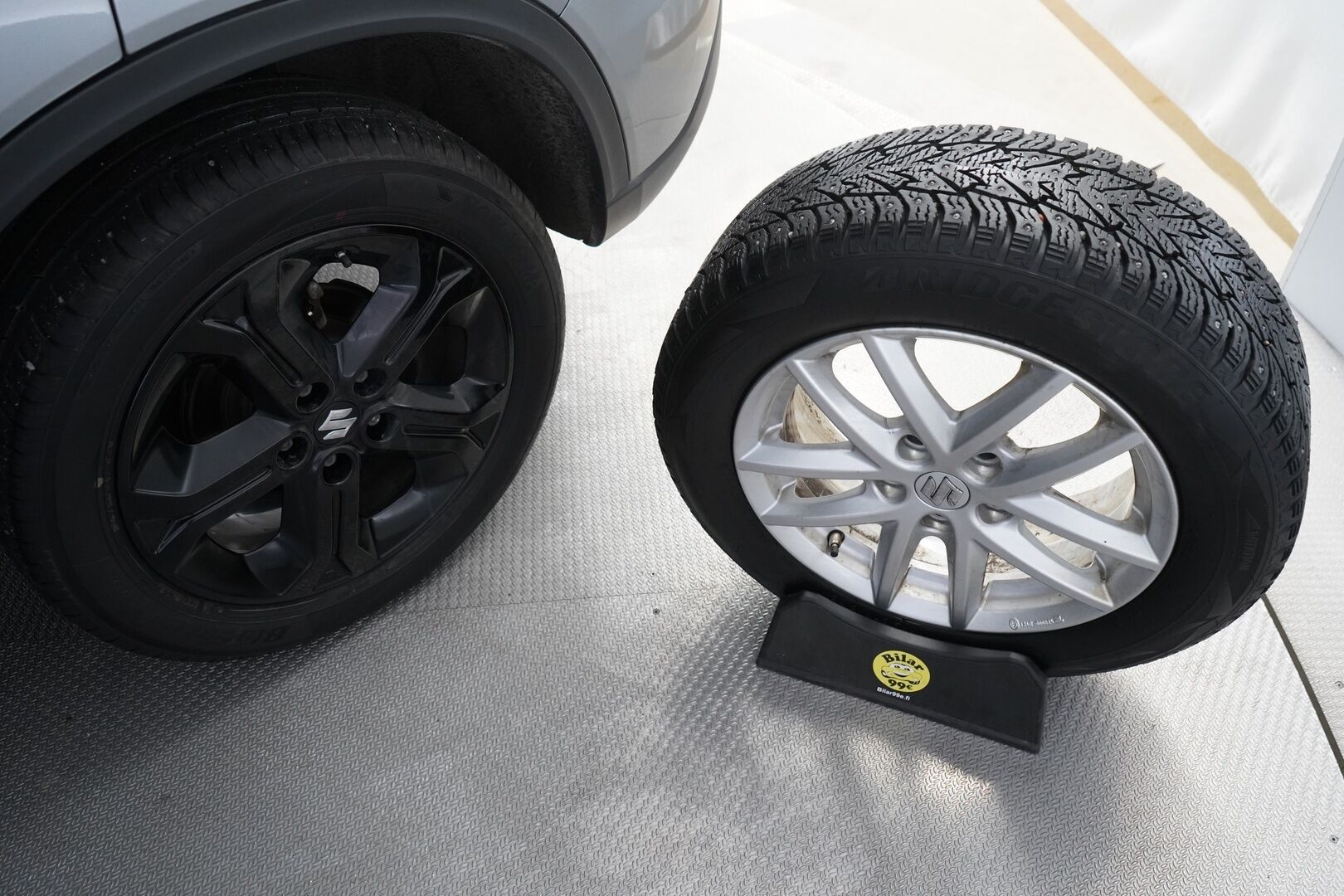 Suzuki Vitara 2018 1,4 BOOSTERJET 2WD GL+ 6AT * ACC / Lohkolämmitin / Vetokoukku / Navi * - Juuri huollettu / Kahdet OEM vanteet / Seuraava katsastus 12/2026 - HULLUT JOULUT KORKOTARJOUS 2,49% 