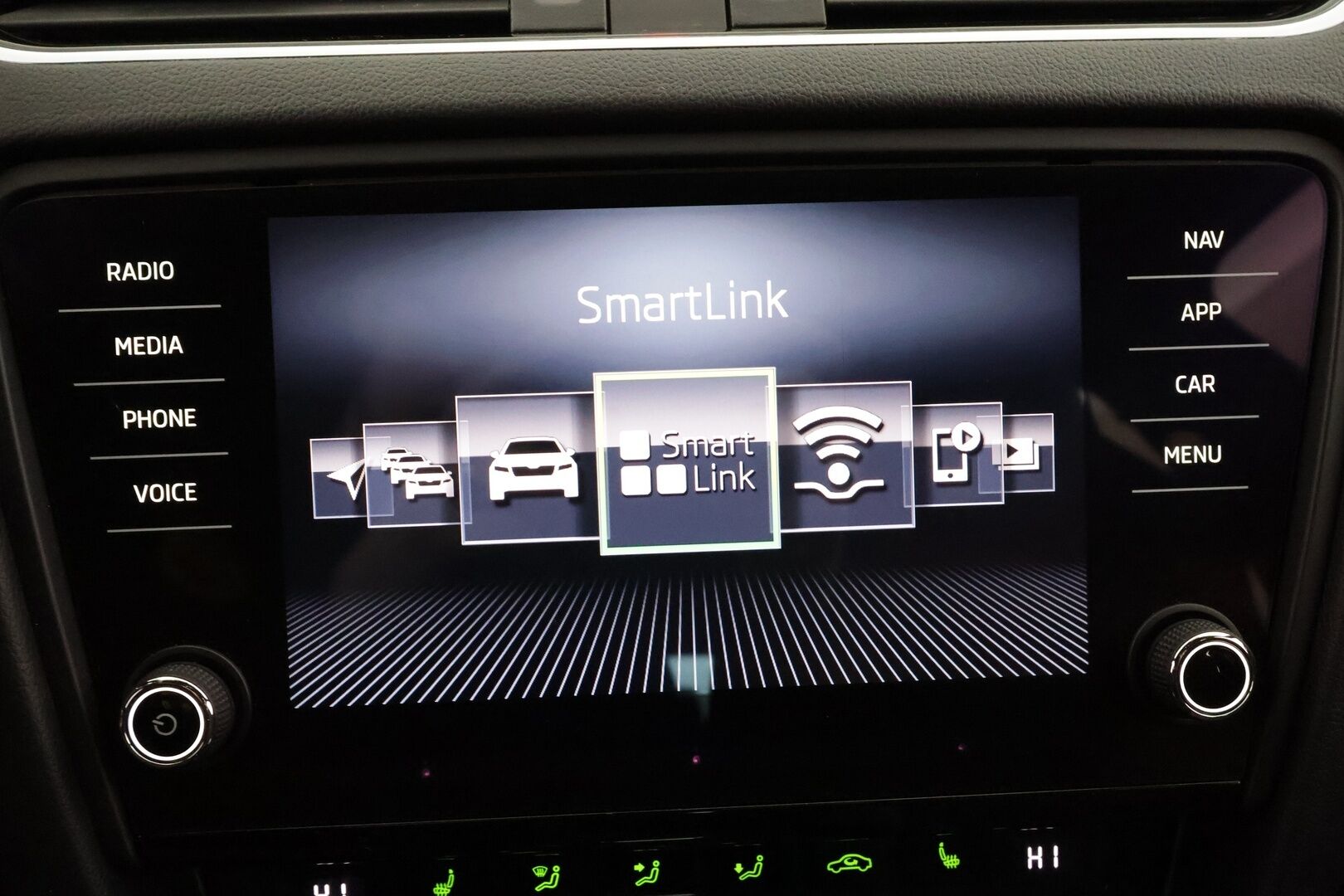 Skoda Octavia 2017 Combi 2,0 TDI 184 4x4 RS DSG * Webasto / ACC / LED / P.kamera / Canton / Navi / Apple&Android * - HULLU BLACKWEEK KORKOTARJOUS 2,49%