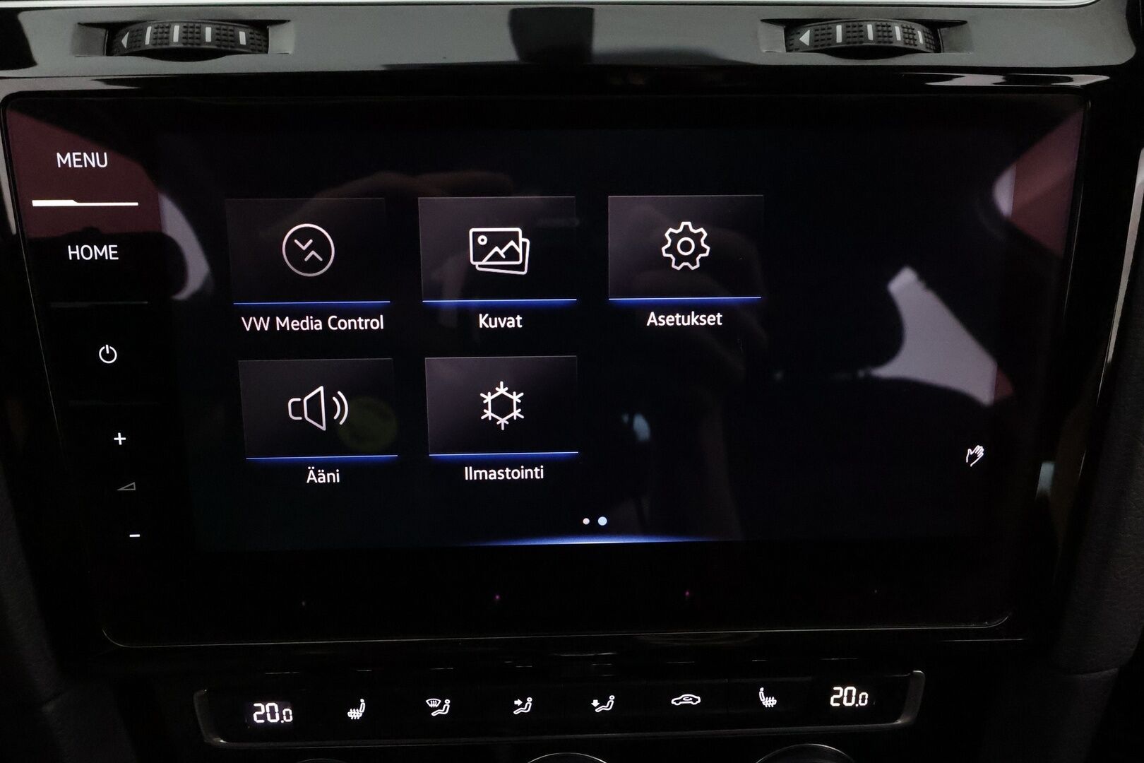 Volkswagen Golf 2018 GTE Plug-In Hybrid 150 kW DSG-automaatti **Webasto / Adapt.Vakkari / P.Tutkat / LED-valot / Navi / Digimittaristo** - 2x Laturi / 2x Renkaat