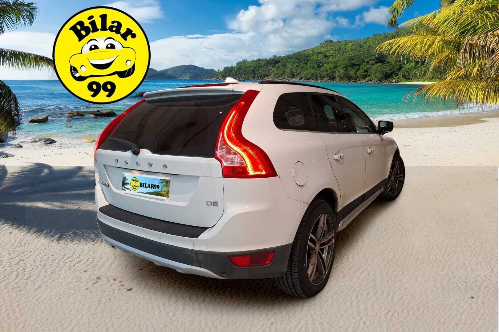 Volvo XC60 2010 D3 Momentum Aut - YritysOutlet - Myydään vain yrityksille - | Webasto | ACC | BLIS | Kaistavahti | S.Luukku | Keyless | 2x Hyvät Renkaat Aluilla | Huollettu 285tkm |