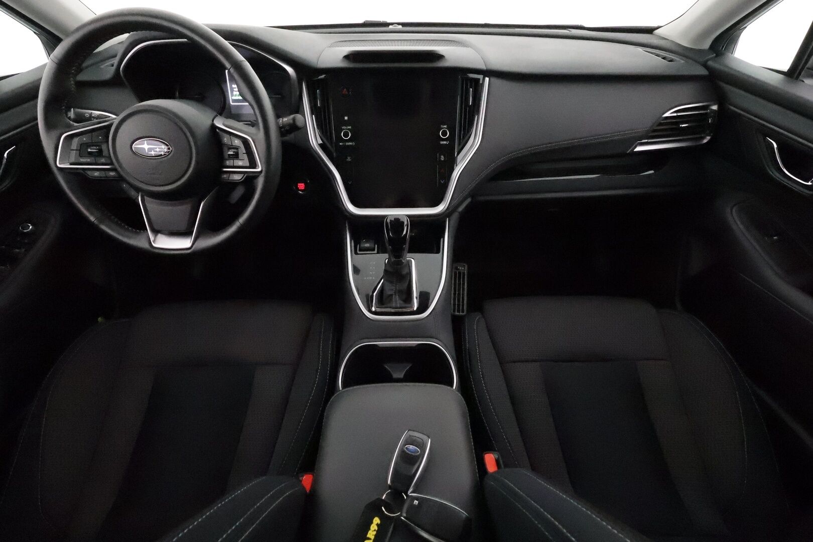 Subaru Outback 2022 2,5i Adventure CVT **Adapt.Vakkari / Koukku / LED-valot / P.Kamera / Sisätilanlämmitin / Kaistavahti** - 3,99 % KORKOTARJOUS TÄHÄN AUTOON - Suomi-auto / Kahdet Renkaat