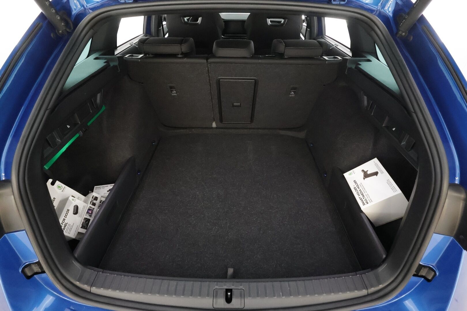 Skoda Octavia 2022 Combi 1.5 TSI Style eTEC DSG * ACC / Webasto / Matrix-LED /  P.Kamera / Smartlink / Keyless * - 1.Om Suomi-auto / Kahdet renkaat