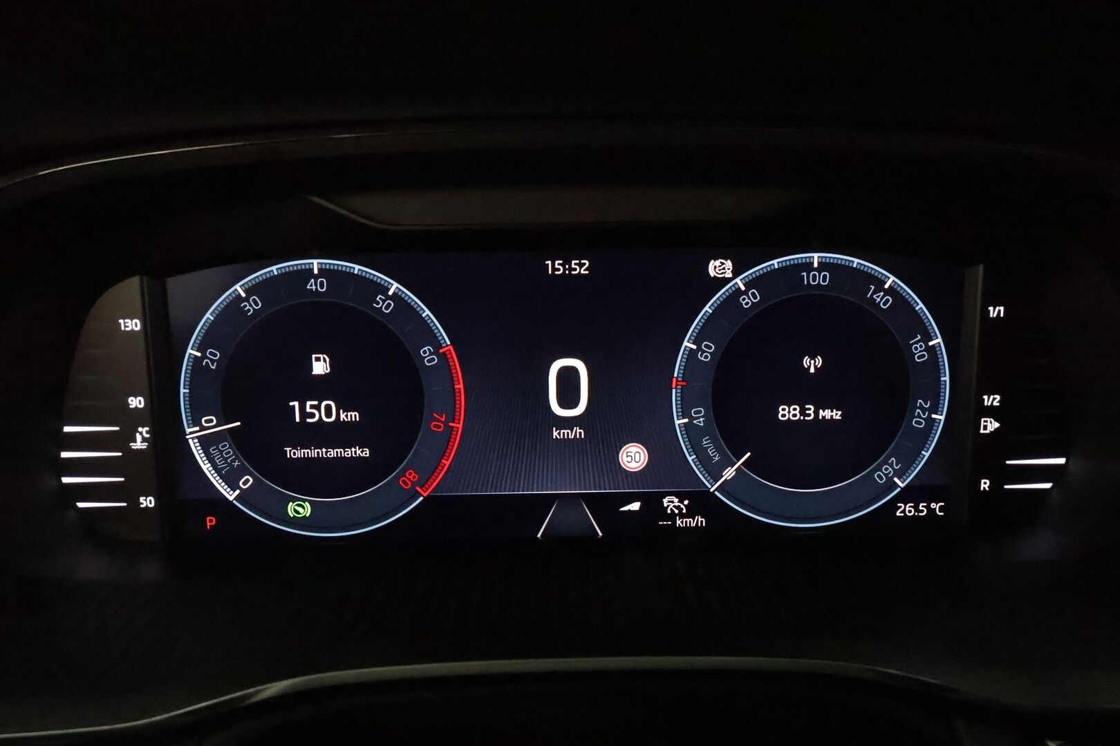 Skoda Octavia 2022 Combi 1.0 TSI Style eTEC DSG Autom. **Adapt.vakkari / Matrix LED / Muistipenkki / Koukku / P.kamera / Digimittaristo / Webasto** - Suomi-auto / Kahdet renkaat aluvanteilla / Penkinlämmittimet takana / Digimittaristo / Tuulilasin ja ratin lämmitin