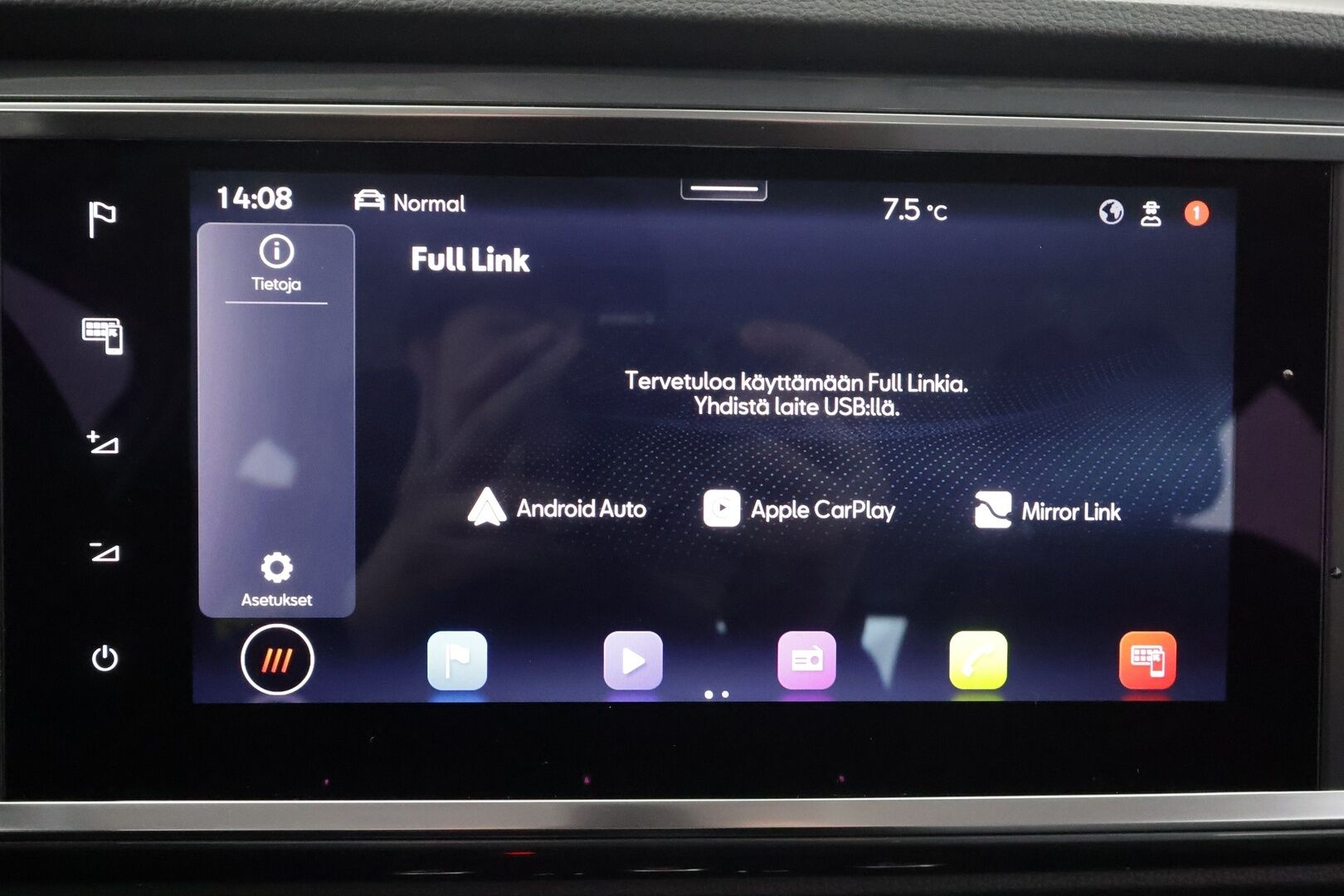 Seat Ateca 2022 2.0 TDI 150 STYLE BUS 4DRIVE Aut * Vakkari / LED / Lohko / P.kamera / Apple&Android * - 1.Om Suomi-auto / Merkkihuollettu / Kahdet Renkaat - HULLUT AVAJAISHULINAT KORKOTARJOUS 3,29 %