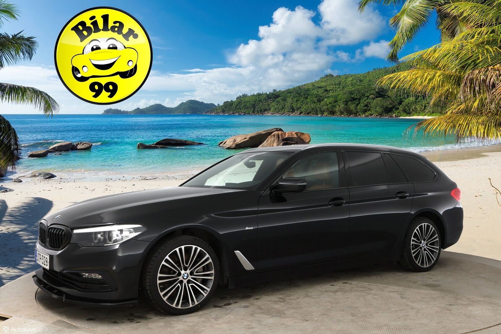 BMW 530 2018 d xDrive G31 A Sport Line / BLIS / Navi / Panorama / Koukku / Nahat / P-kamera / Prof. Navi / Sähköluukku - Rattivaihteet / Tunnelmavalaistus / LED-ajovalot