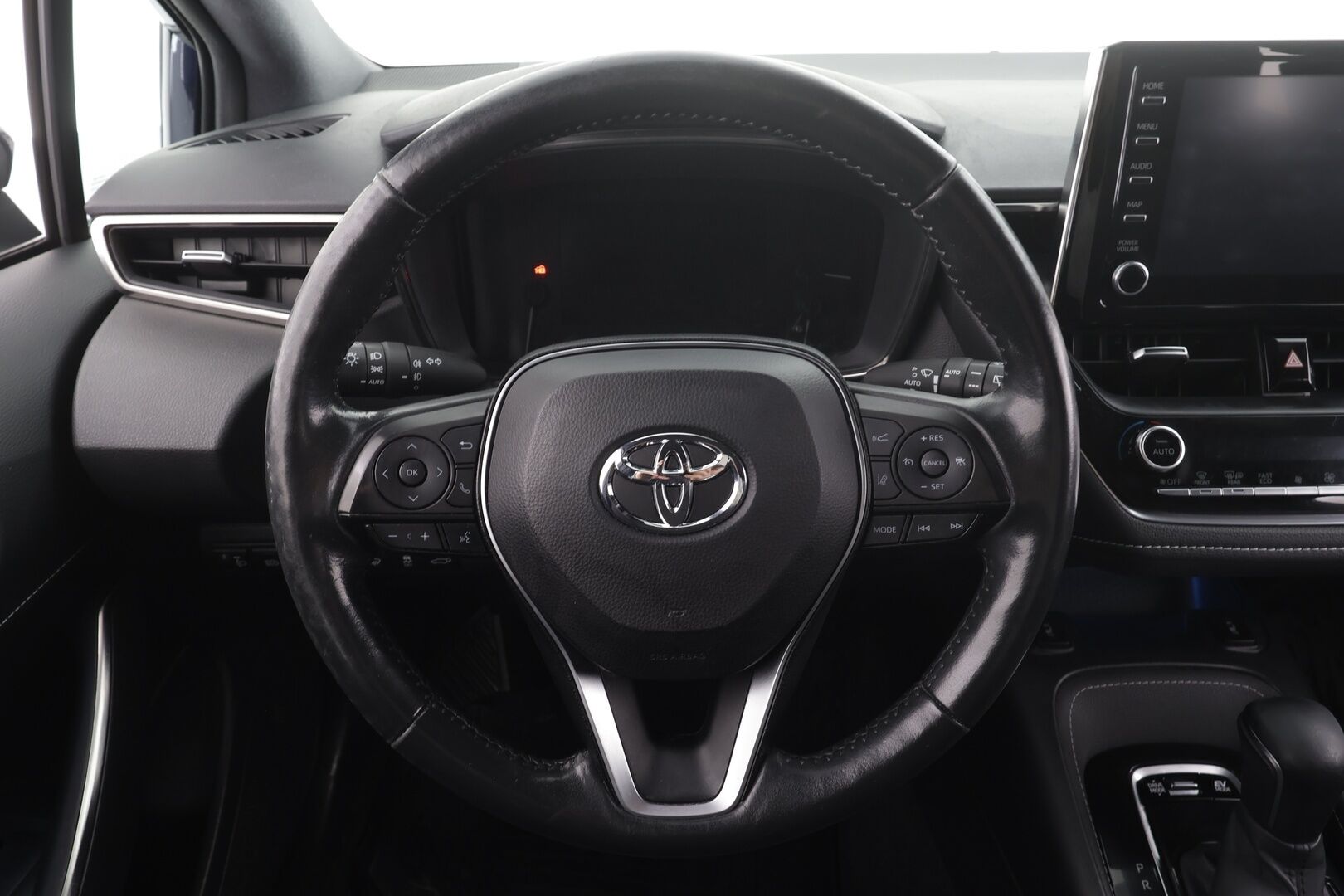 Toyota Corolla 2022 Touring Sports 1,8 Hybrid Active Business * Webasto / ACC / P.kamera / Koukku / Navi / LED / KeylessGo / Sähköluukku * - 1.Om Suomi-auto / Kahdet renkaat aluvanteilla