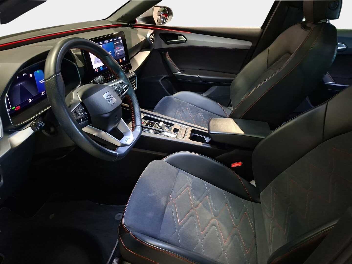 Seat Leon 2021 1,4 PHEV 204 eHybrid FR DSG - Adaptiivinen vakionopeudensäädin / Panorama / Peruutuskamera / Sähkösäätöinen istuin muistilla