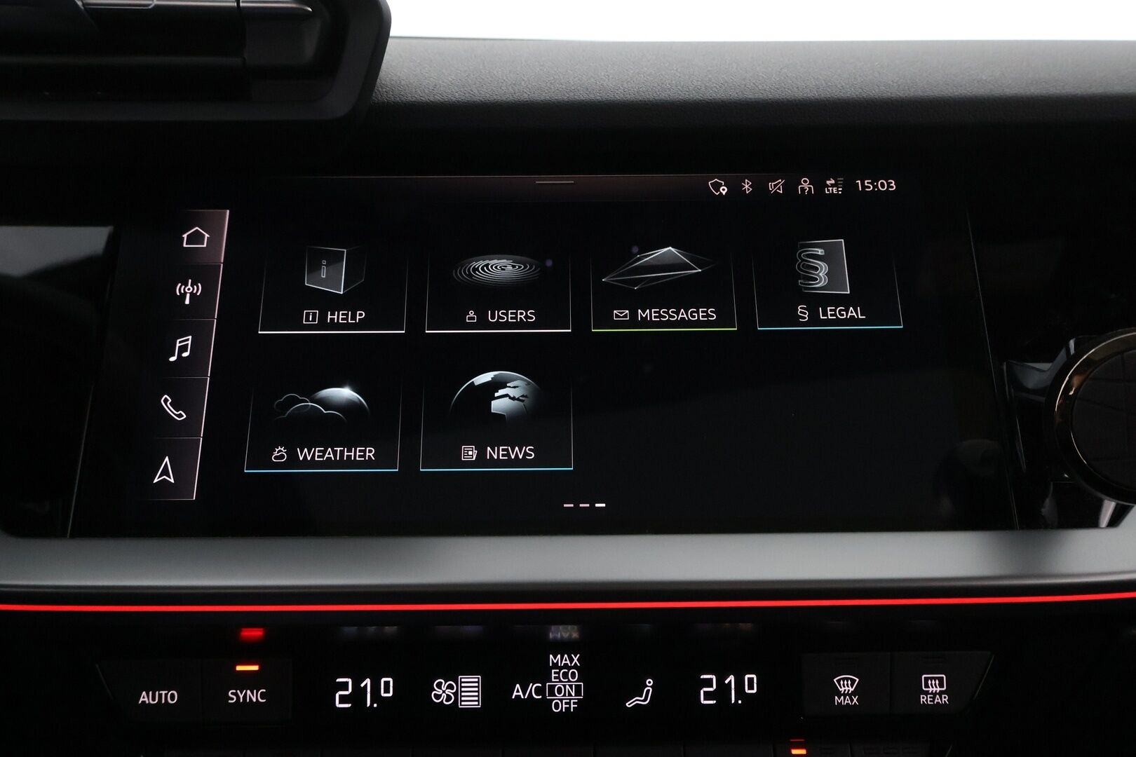 Audi RS 3 2022 Sedan TFSI quattro - 2,99 % KORKOTARJOUS TÄHÄN AUTOON - 31.5. ASTI! - Tehdastakuu / Bang & Olufsen / Adapt.Vakkari / Kattoluukku / Peruutuskamera / HUD / Matrix LED / Supervarusteet!