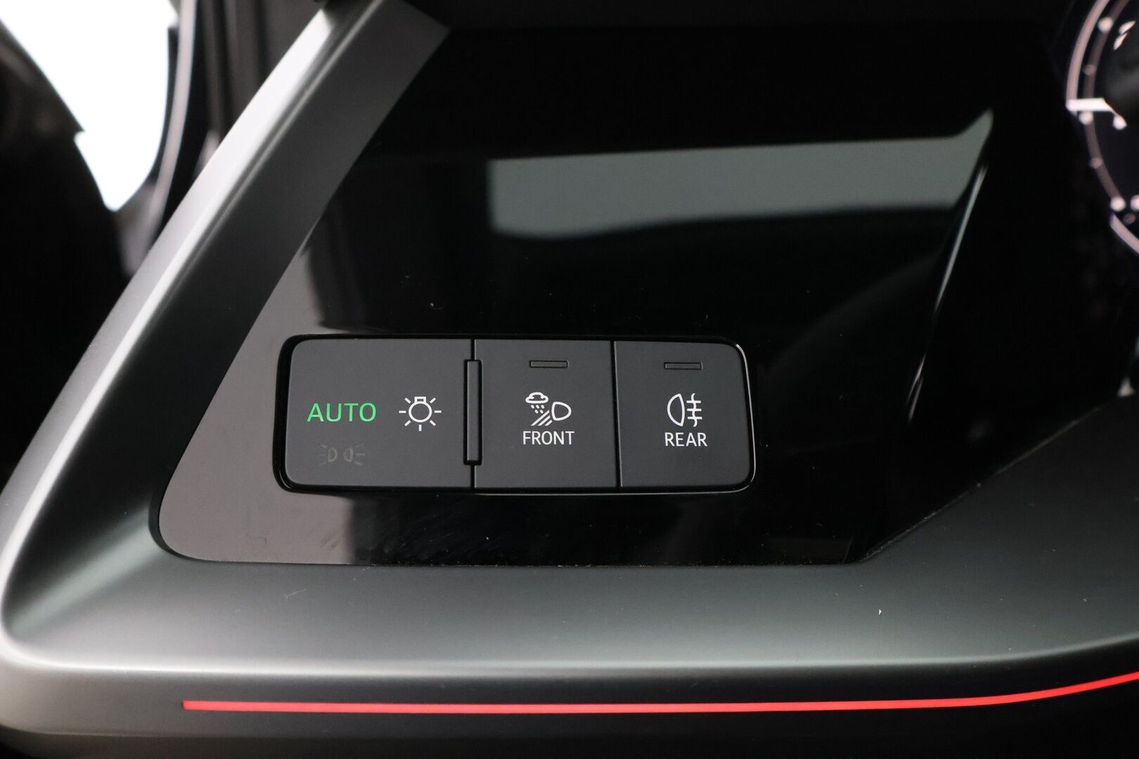 Audi RS 3 2022 Sedan TFSI quattro - 2,99 % KORKOTARJOUS TÄHÄN AUTOON - 31.5. ASTI! - Tehdastakuu / Bang & Olufsen / Adapt.Vakkari / Kattoluukku / Peruutuskamera / HUD / Matrix LED / Supervarusteet!