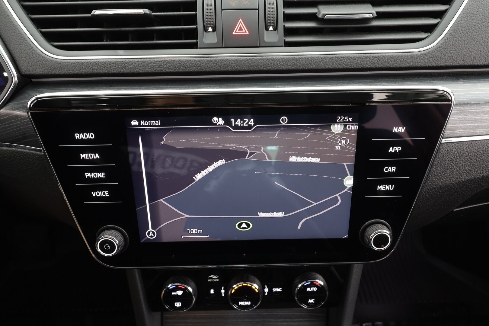 Skoda Superb 2022 Combi 1.4 TSI PHEV Style iV DSG Autom. - | ACC | Webasto | Muistipenkit | Canton | DCC | Nahka-alcantara | Matrix | 360° | Keyless | Lane Assist | Side Assist | Lämm. ratti | 1-om suomiauto |