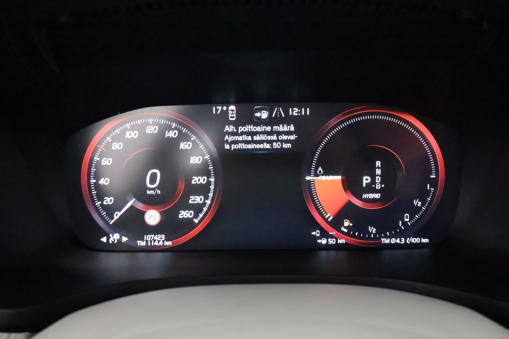 Volvo V60 2022 T8 AWD Long Range High Performance Inscription Edition aut - | ACC | Koukku | Pilot Assist | Muistipenkki | Facelift | Sporttinahat | Keyless | P.Kamera | Full-LED | Lämmitettävä ohjauspyörä | Digimittari | Kahdet renkaat | Suomi-auto | Merkkihuollot |