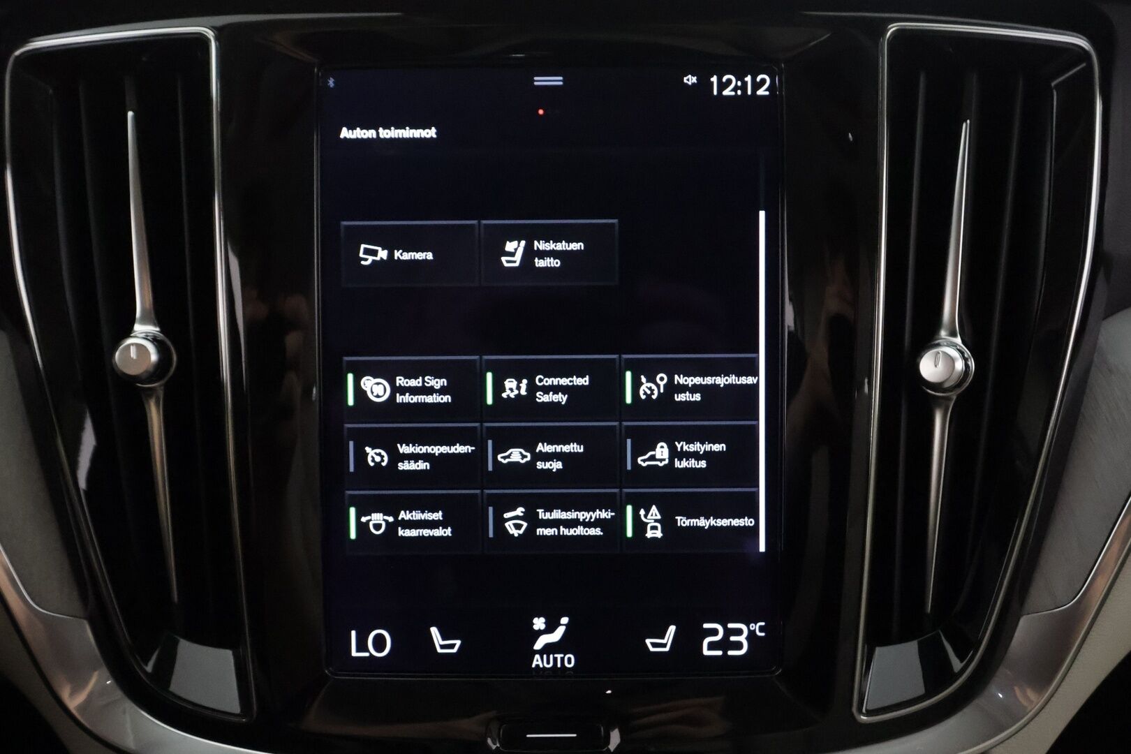 Volvo V60 2022 T8 AWD Long Range High Performance Inscription Edition aut - | ACC | Selekt Takuu | Koukku | Pilot Assist | Muistipenkki | Facelift | Sporttinahat | Keyless | P.Kamera | Full-LED | Lämmitettävä ohjauspyörä | Digimittari | Suomi-auto | Merkkihuollot |