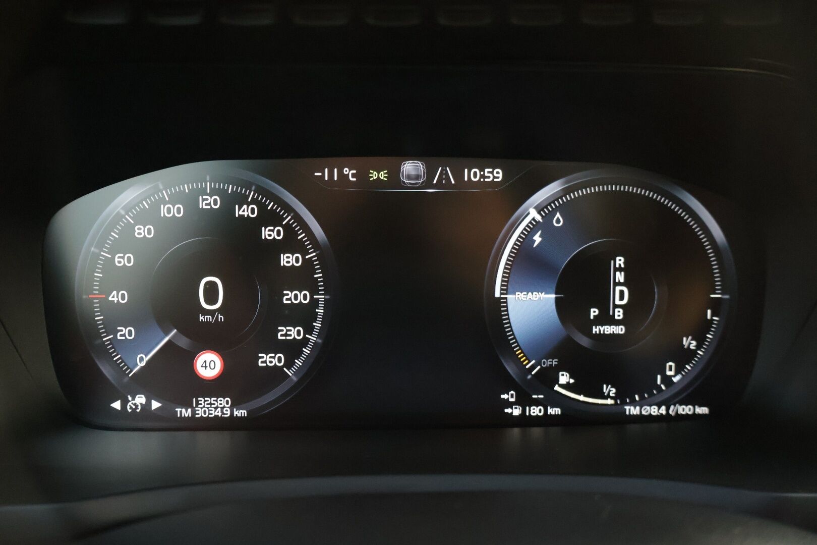 Volvo XC90 2016 XC90 T8 Twin Engine * Panorama / HUD / 360° / Ilmastoidut sporttipenkit / Webasto / 7-p * - Juuri huolettu / Huikeat varusteet 