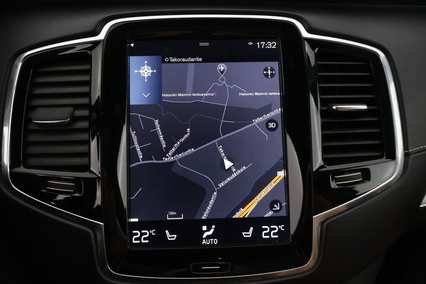 Volvo XC90 2017 T8 Twin Engine AWD Inscription aut * Panorama / HUD / 360° / Ilmastoidut sporttipenkit / Webasto / 7-p * - Juuri huolettu / Huikeat varusteet / Koukku