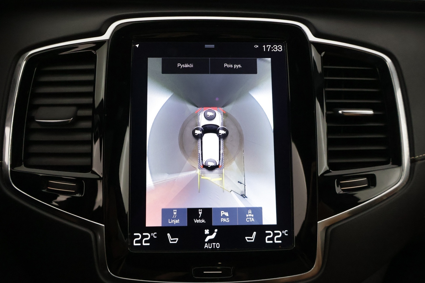 Volvo XC90 2016 XC90 T8 Twin Engine * Panorama / HUD / 360° / Ilmastoidut sporttipenkit / Webasto / 7-p * - Juuri huolettu / Huikeat varusteet 