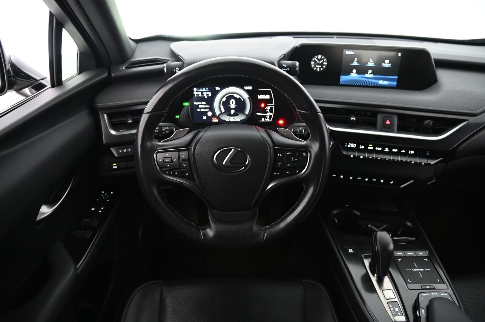 Lexus UX 2021 LEXUS UX300E *Tuuletetut istuimet / ACC / P-kamera* - *Siisti / Juuri saapunut / 2x renkaat*