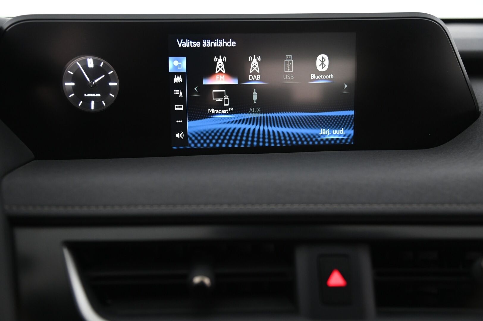 Lexus UX 2021 LEXUS UX300E *Tuuletetut istuimet / ACC / P-kamera* - *Siisti / Juuri saapunut / 2x renkaat*
