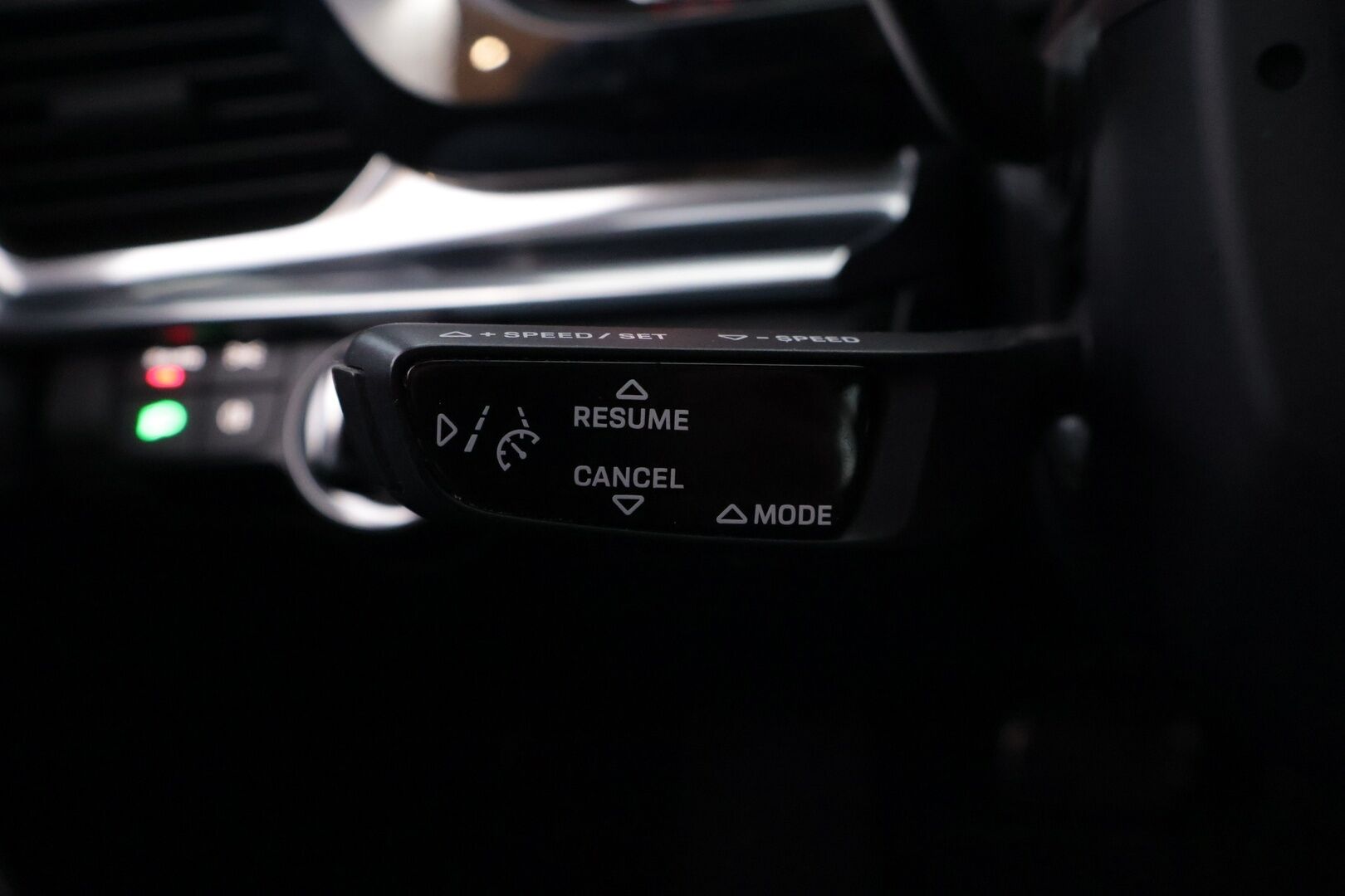 Porsche Panamera 2022 4 E-Hybrid * Sport Design / Sport Chrono plus / 14-suunt.penkit / Bose / 360-kamera / Panorama / Ilma-alusta* - Kahdet huippurenkaat vanteilla / Ratinlämmitin / Facelift - HULLU BLACKWEEK KORKOTARJOUS 2,49%