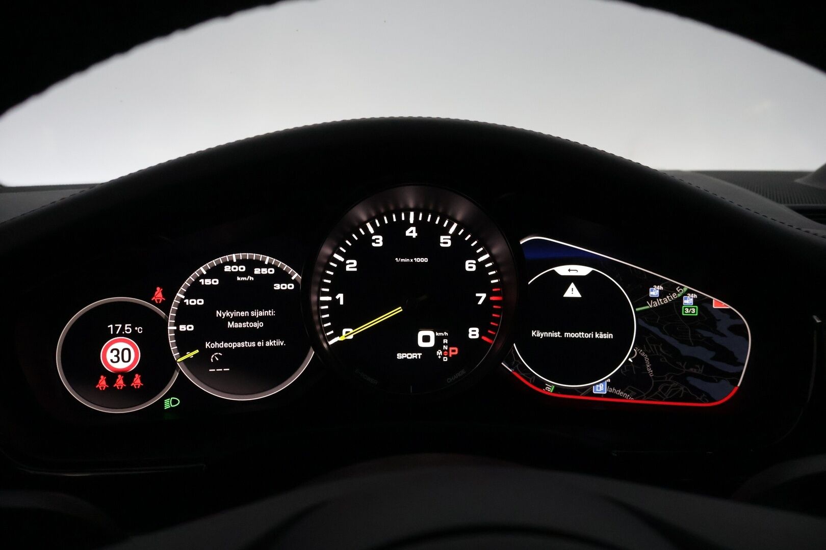 Porsche Panamera 2022 4 E-Hybrid * Sport Design / Sport Chrono plus / 14-suunt.penkit / Bose / 360-kamera / Panorama / Ilma-alusta* - Kahdet huippurenkaat vanteilla / Ratinlämmitin / Facelift - HULLU BLACKWEEK KORKOTARJOUS 2,49%