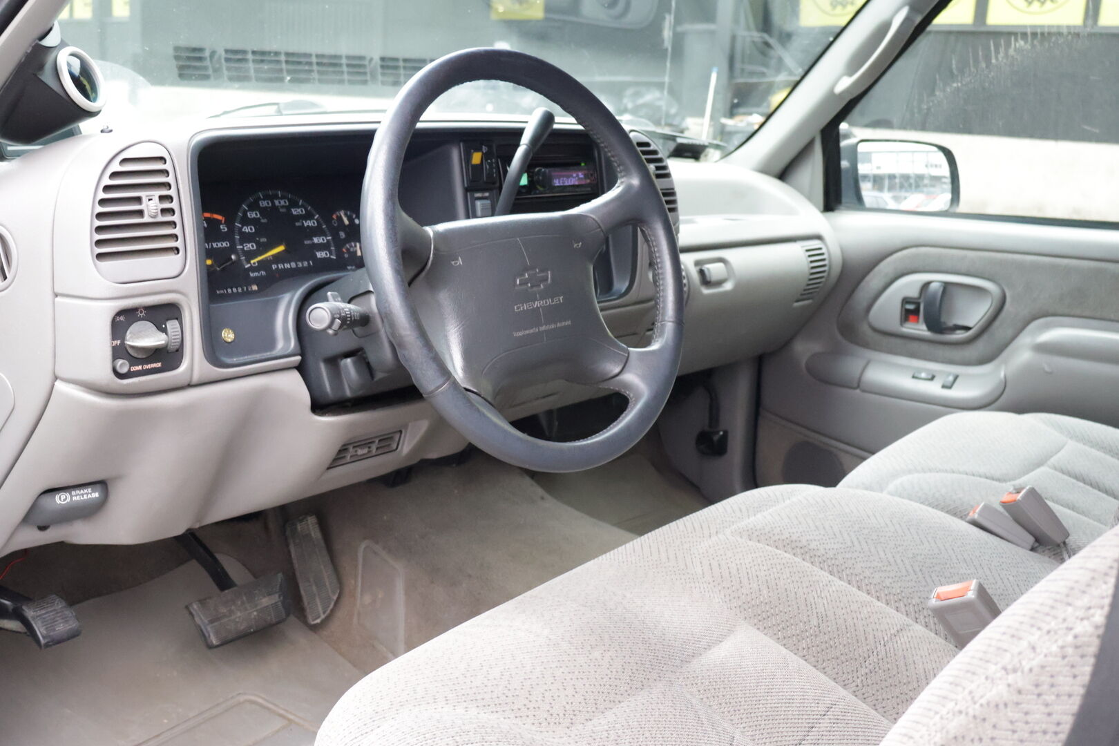 Chevrolet Fleetside 1996 Chevrolet K1500 Silverado 4X4 *Myydään huutokaupat.com* - Myydään huutokaupat.com