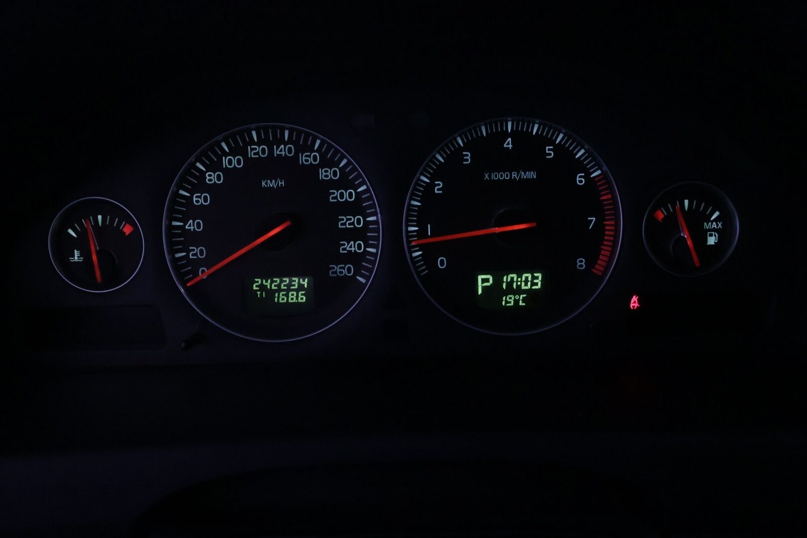Volvo V70 2007 5D V70 STW 2.4 AUTOMATIC-SW6549/276 - *Myydään Huutokaupat.com* - KORKO VAIN 3,99 %