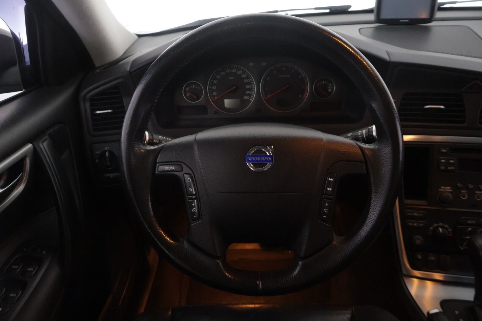 Volvo V70 2007 5D V70 STW 2.4 AUTOMATIC-SW6549/276 - *Myydään Huutokaupat.com* - KORKO VAIN 3,99 %