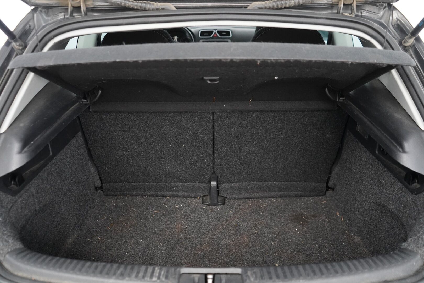 Volkswagen Scirocco 2010 1,4 TSI 90 kW (122 hv) *Myydään huutokaupat.com sivulla!*