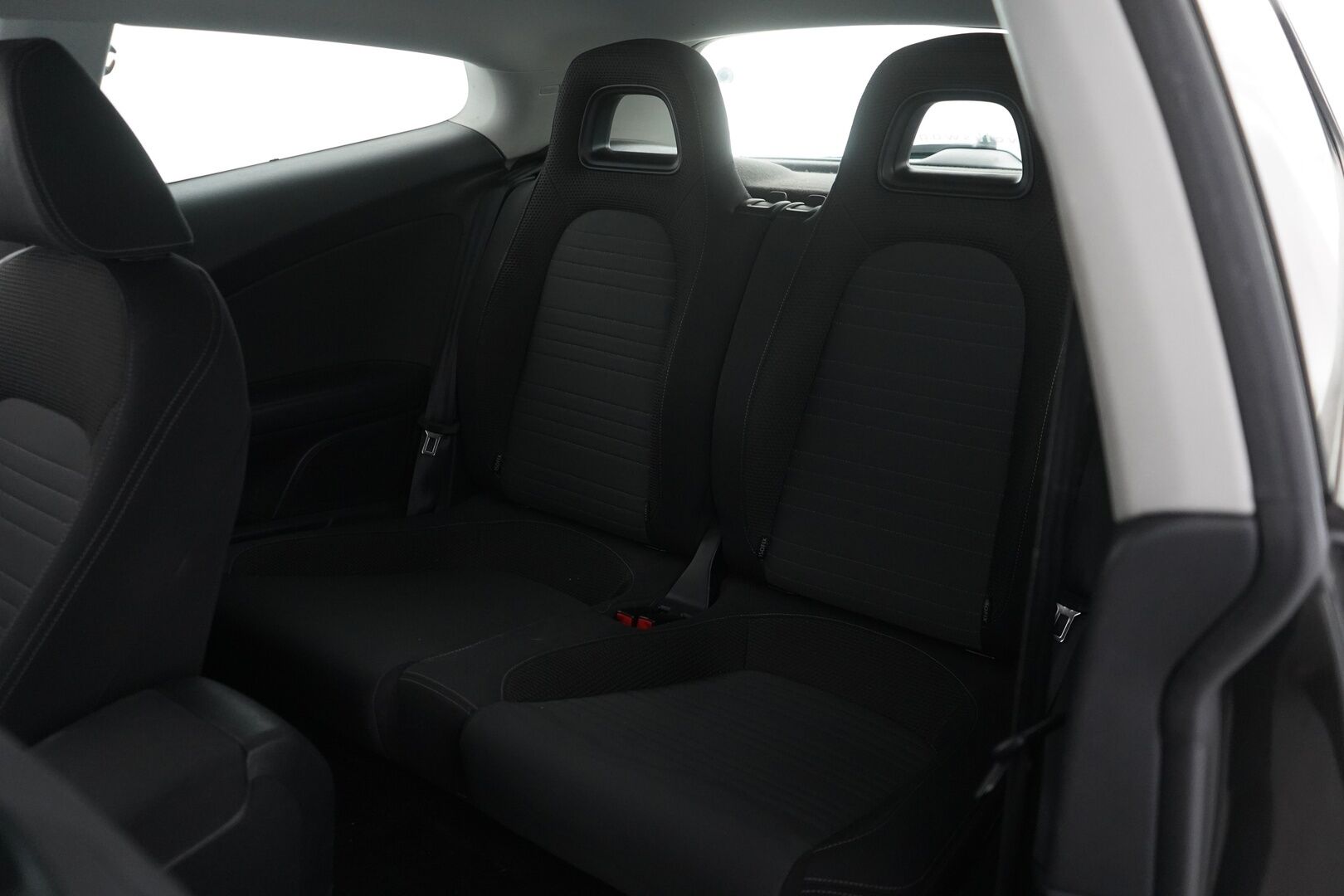 Volkswagen Scirocco 2010 1,4 TSI 90 kW (122 hv) *Myydään huutokaupat.com sivulla!*