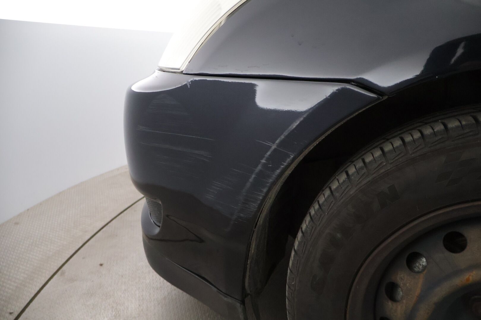 Toyota Corolla 2003 2D COROLLA HATCHBACK 1.6 * LOHKO / ILMASTOINTI / KAHDET RENKAAT * - YritysOutlet - Myydään vain yrityksille - – Tämä auto myydään YritysOutlet -valikoimasta vain yritykselle