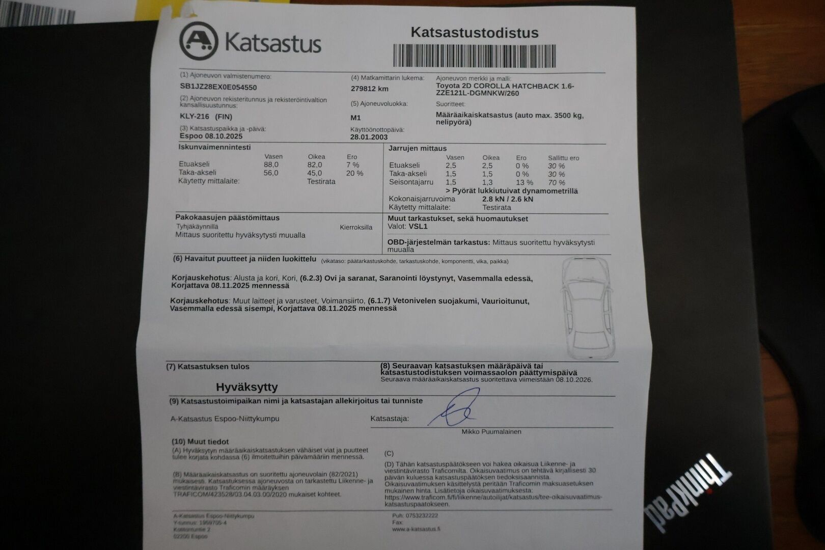 Toyota Corolla 2003 2D COROLLA HATCHBACK 1.6 * LOHKO / ILMASTOINTI / KAHDET RENKAAT * - YritysOutlet - Myydään vain yrityksille - – Tämä auto myydään YritysOutlet -valikoimasta vain yritykselle