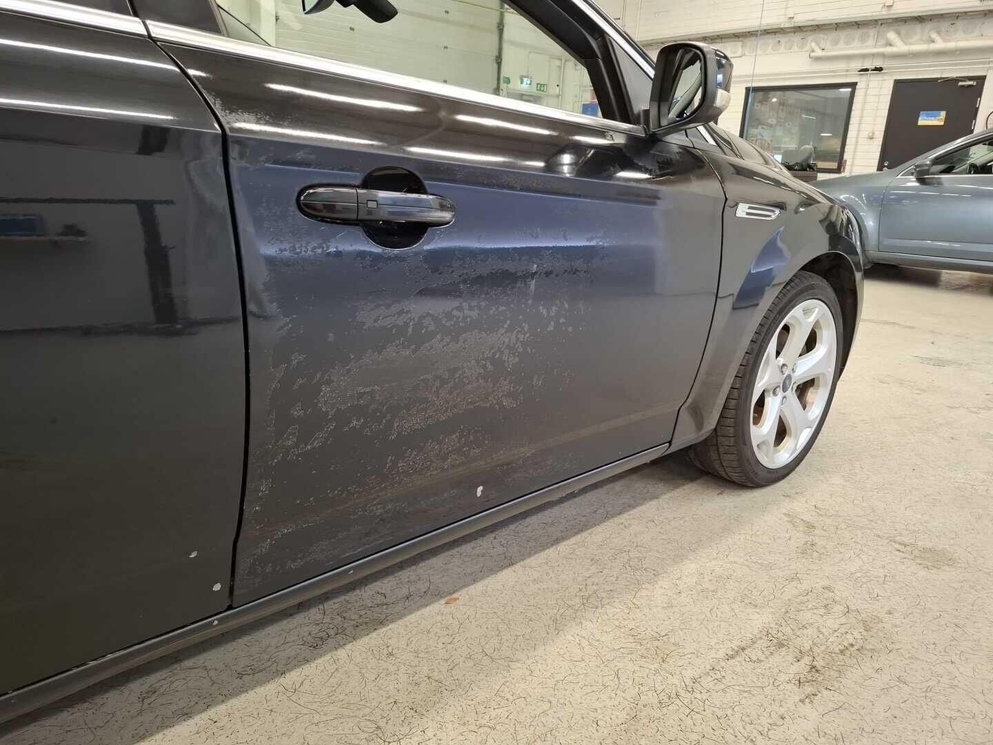 Ford Mondeo 2012 2,0 TDCi 140hv PowerShift Titanium *YritysOutlet - Myydään vain yrityksille* Webasto / Ruskeat nahat / P-Tutkat * - YritysOutlet - Myydään vain yrityksille *