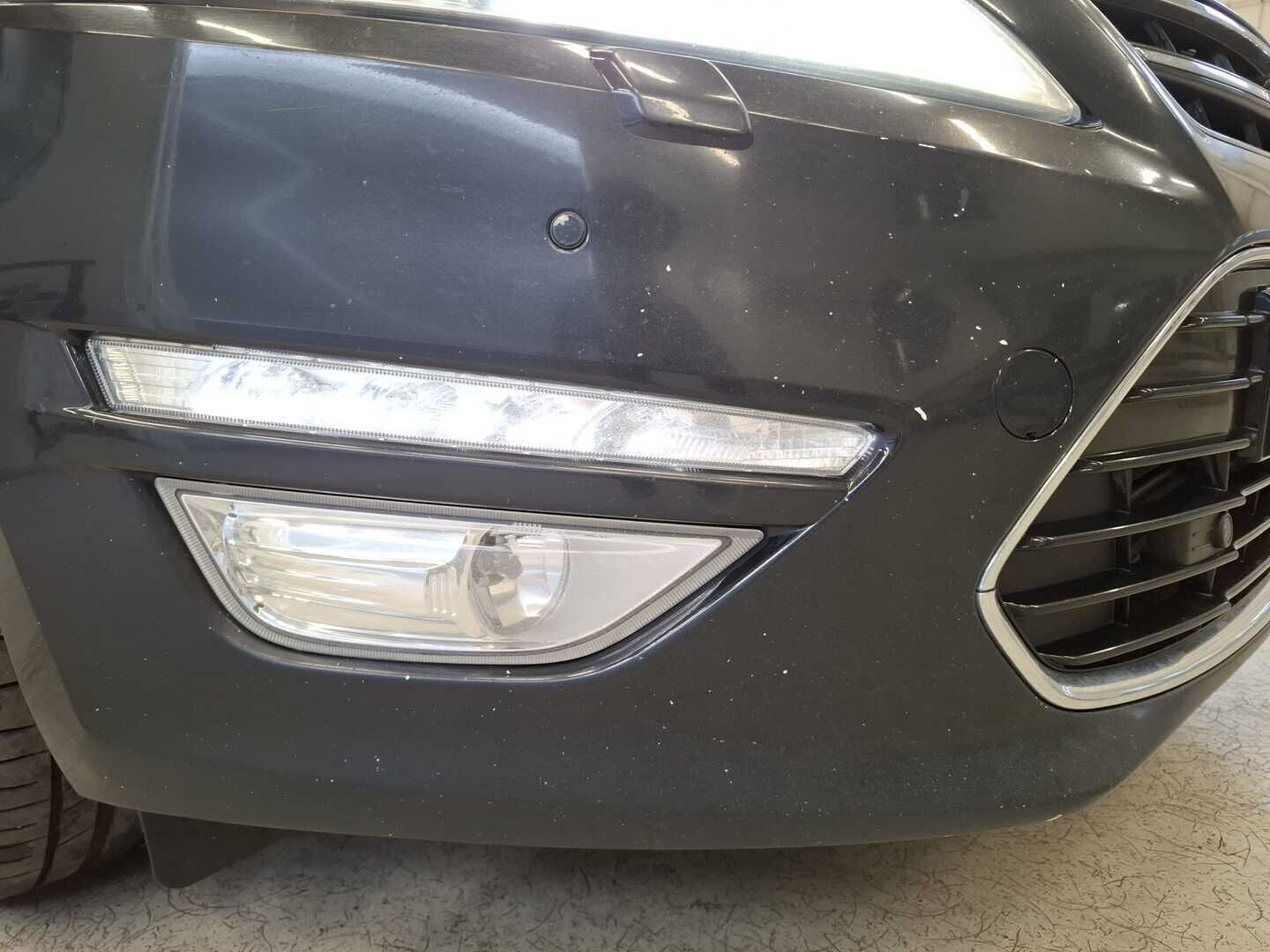 Ford Mondeo 2012 2,0 TDCi 140hv PowerShift Titanium *YritysOutlet - Myydään vain yrityksille* Webasto / Ruskeat nahat / P-Tutkat * - YritysOutlet - Myydään vain yrityksille *