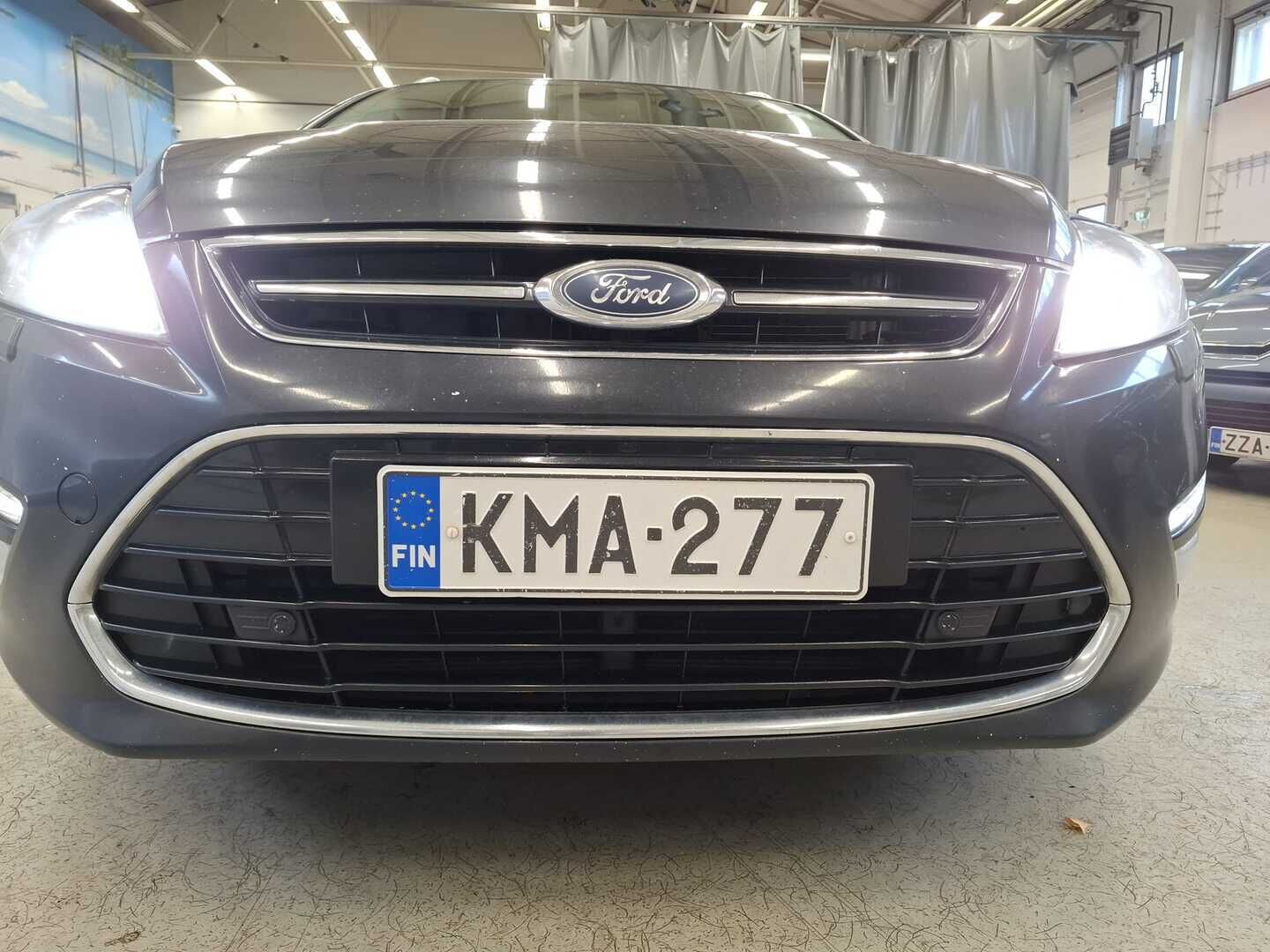 Ford Mondeo 2012 2,0 TDCi 140hv PowerShift Titanium *YritysOutlet - Myydään vain yrityksille* Webasto / Ruskeat nahat / P-Tutkat * - YritysOutlet - Myydään vain yrityksille *