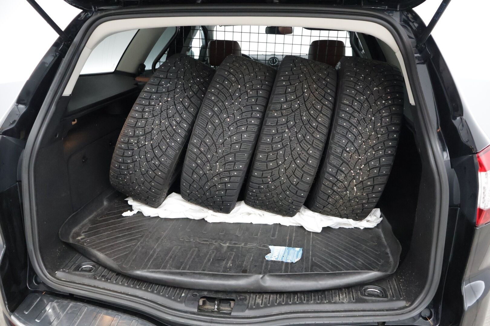 Ford Mondeo 2012 2,0 TDCi 140hv PowerShift Titanium *YritysOutlet - Myydään vain yrityksille* Webasto / Ruskeat nahat / P-Tutkat * - YritysOutlet - Myydään vain yrityksille *