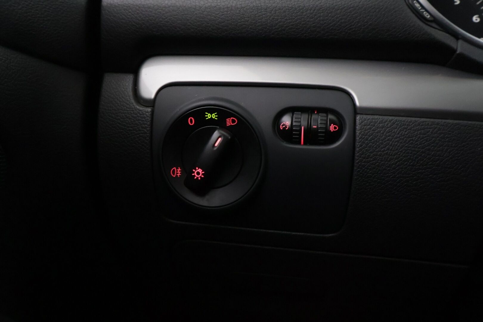 Volkswagen Golf 2012 Variant Trendline 1,2 TSI 63 kW (85 hv) *Myydään huutokaupat.com* - Myydään huutokaupat.com / Juuri katsastettu! / Näppärä farmari