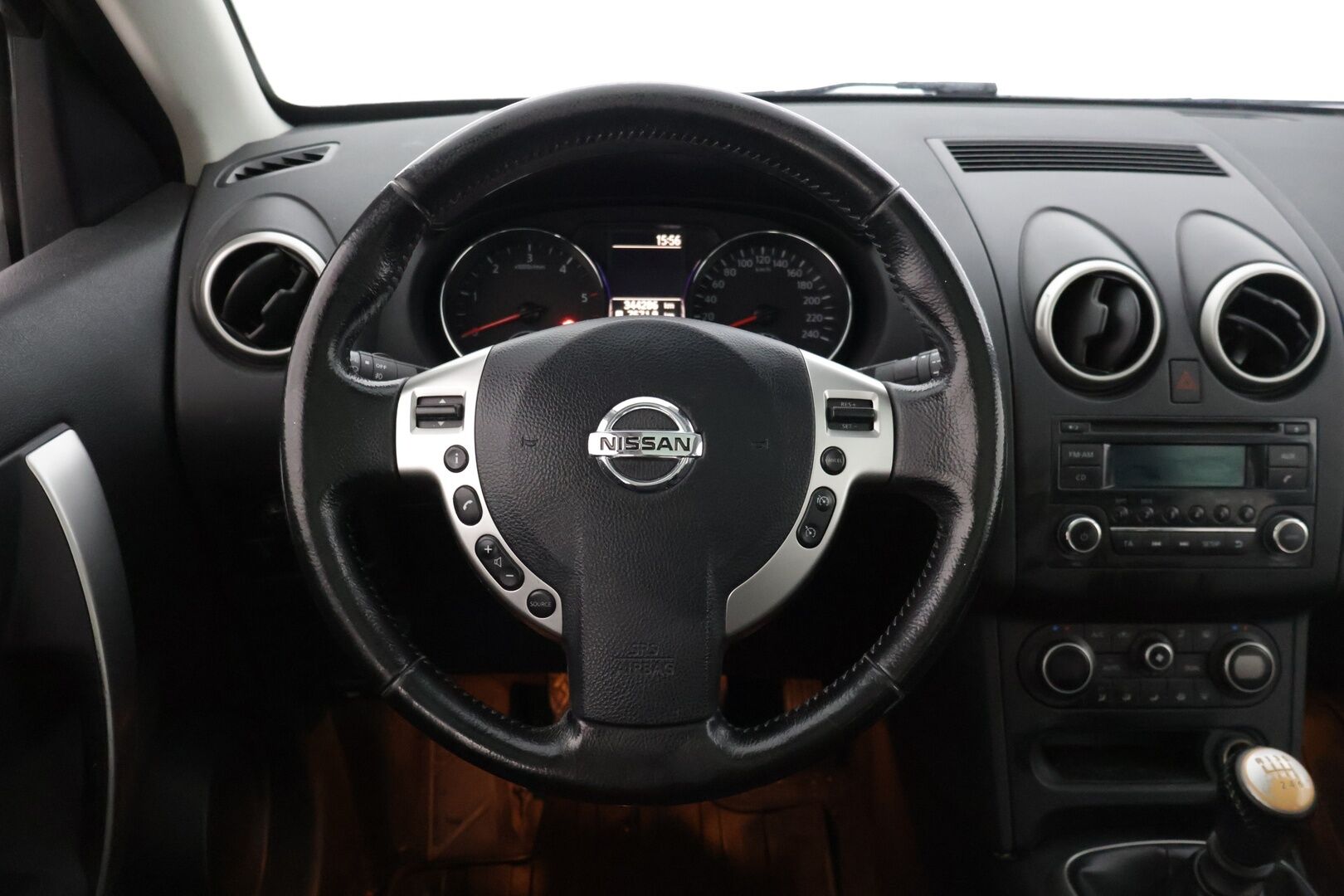 Nissan Qashqai+2 2012 1,6dCi DPF Stop / Start System Acenta 2WD 6M/T MY12 * / Myydään huutokaupassa / Vakkari / Lohko / * - Lohko puhaltimella, tässä myös vakionopeudensäädin 