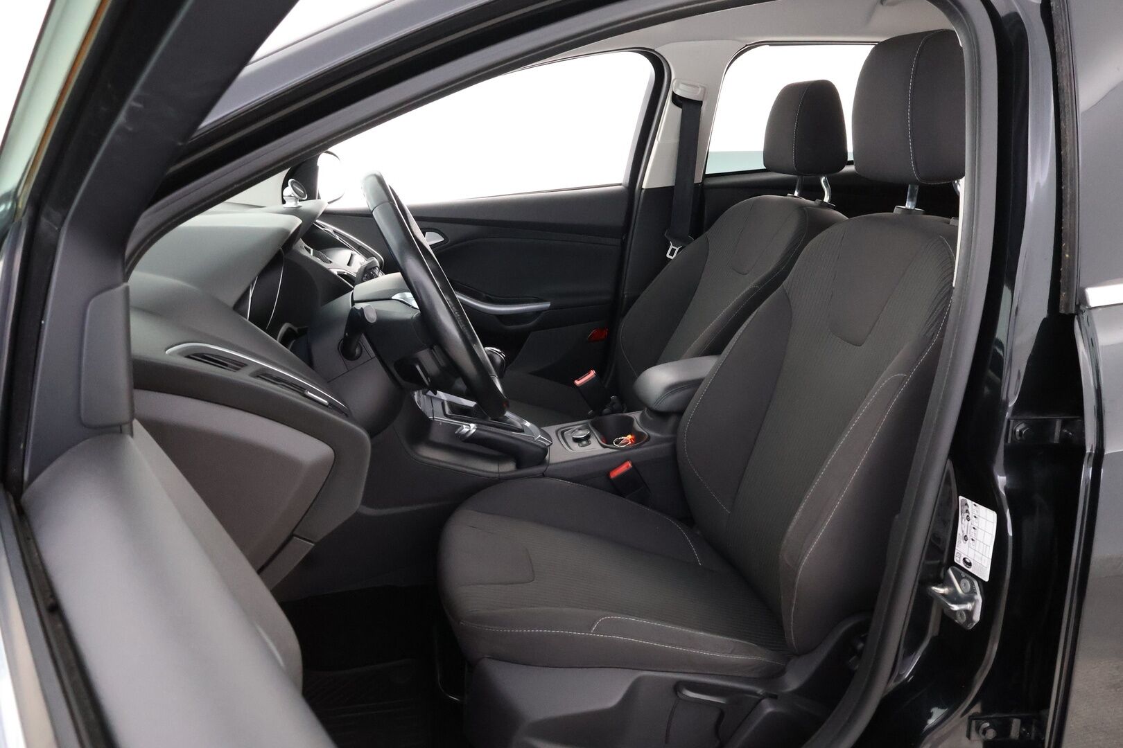 Ford Focus 2013 1,0 EcoBoost 125 hv Start/Stop Titanium M6 Wagon - Suomiauto | Vetokoukku | Vakkari | Lohko&Sisäpistoke | Aut.Ilmastointi | Jakopää tehty | Huippusiisti!
