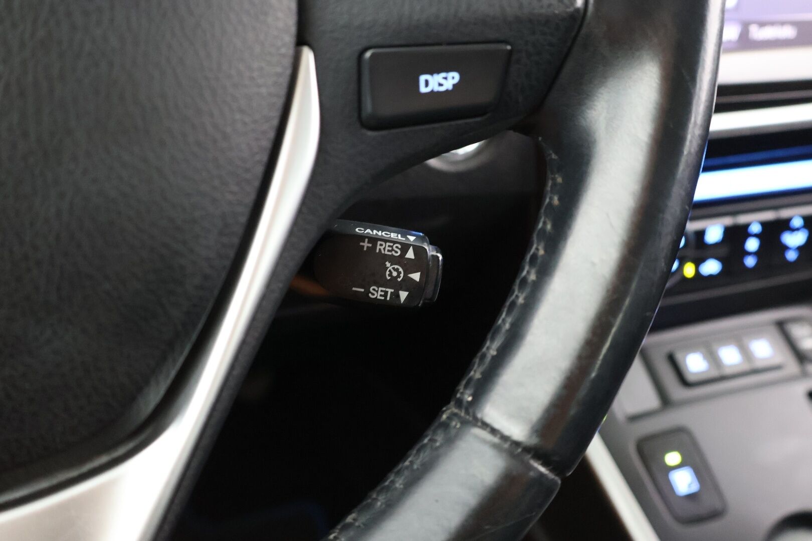 Toyota Auris 2014 Touring Sports 1,8 Hybrid Premium - 2-om Suomi-auto | Hyvä huoltohistoria | Kattavasti varusteltu | Tulossa myyntiin, kysy lisätiedot myyjältä! 