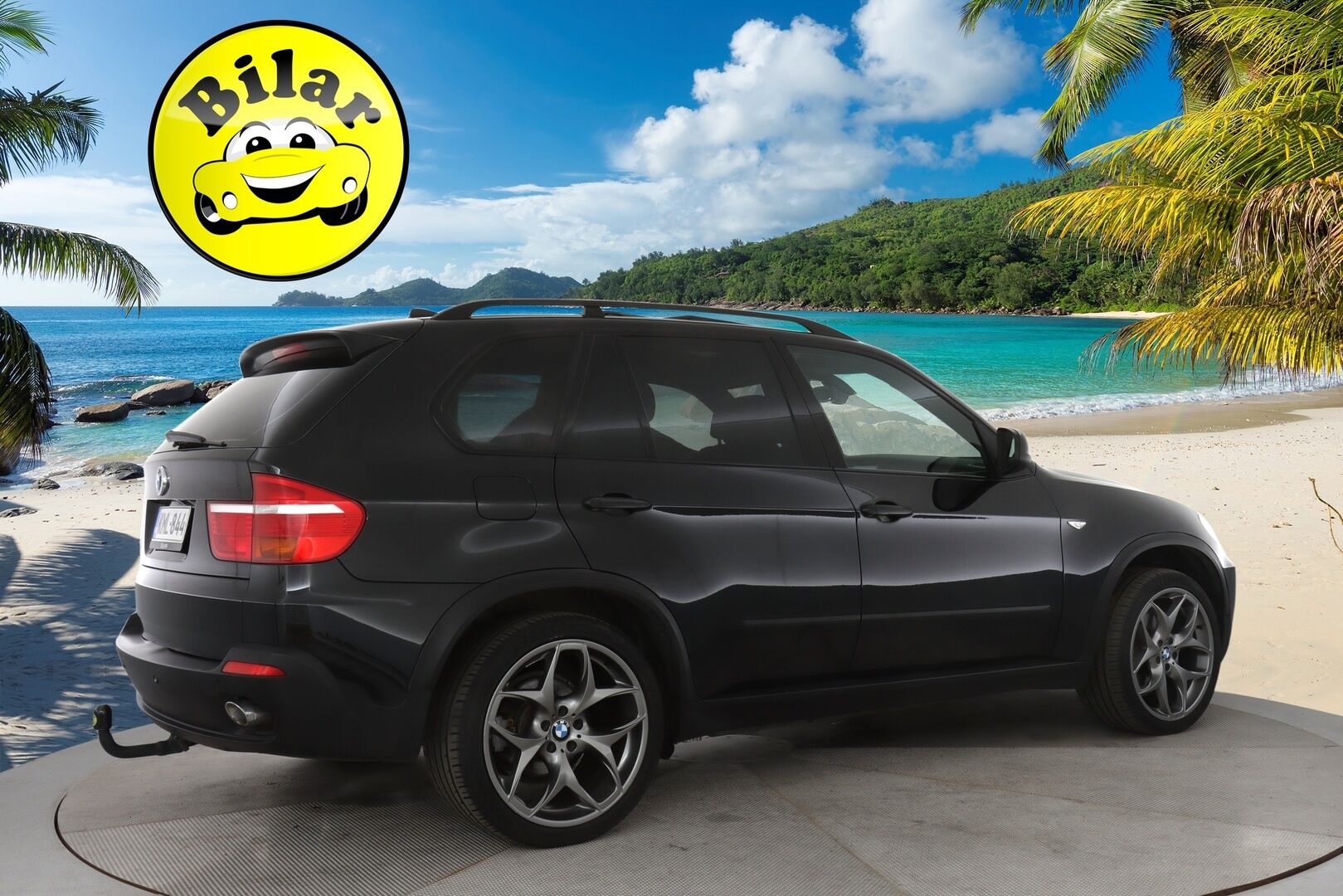 BMW X5 2010 xDrive35d A E70 SAV - Juuri tullut! | HUD | Panorama | Webasto | Muistinahat | Vetokoukku | HiFi | Tutkat | Prof.navi | Comfort Access | Sporttipenkit | Adapt. Xenon | Sporttialusta | Bluetooth | 2X Renkaat & Vanteet |