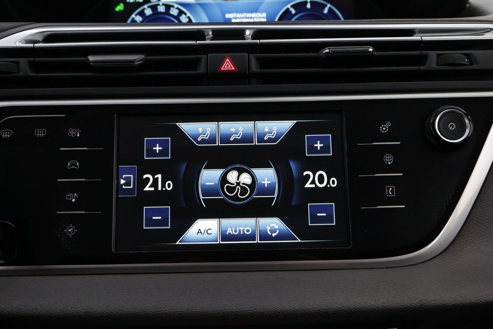 Citroen Grand C4 Picasso 2014 THP 156 Exclusive - 7-P | Hierovat istuimet | Peruutuskamera | Vakkari | BLIS | Sähköluukku | Puolinahat | Lohko+sisälämmitin | 2x hyvät renkaat!