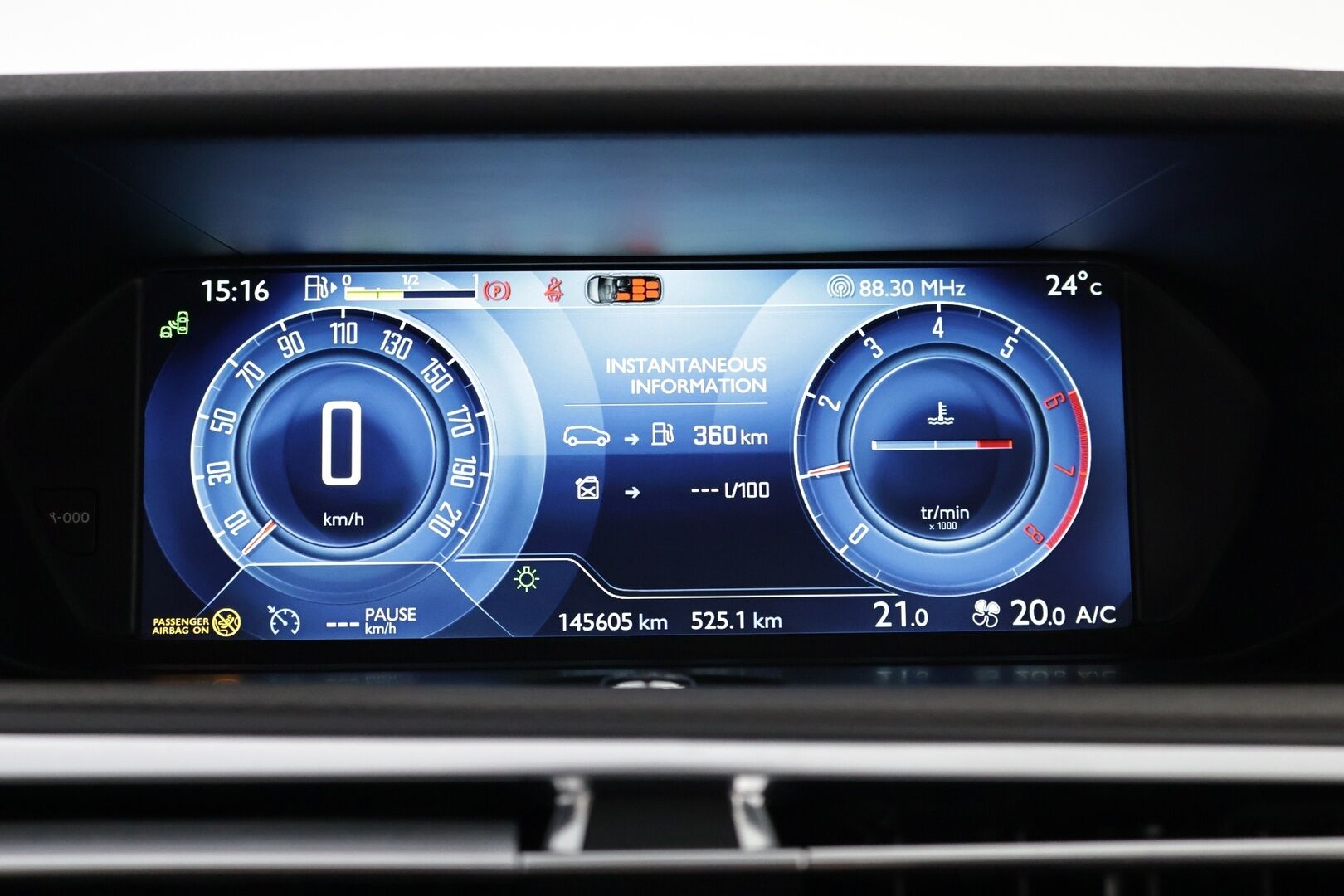 Citroen Grand C4 Picasso 2014 THP 156 Exclusive - 7-P | Hierovat istuimet | Peruutuskamera | Vakkari | BLIS | Sähköluukku | Puolinahat | Lohko+sisälämmitin | 2x hyvät renkaat!