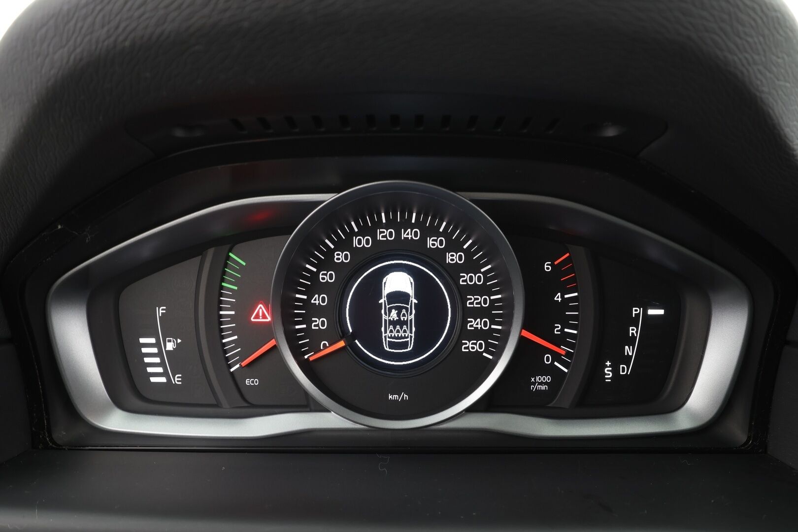 Volvo XC70 2014 D5 AWD Summum aut * Vakkari / P.tutka / Webasto / Koukku / Muistipenkki / Nahat / KeylessGo * - Suomi-auto / Kahdet renkaat aluvanteilla - HULLU BLACKWEEK KORKOTARJOUS 2,49%