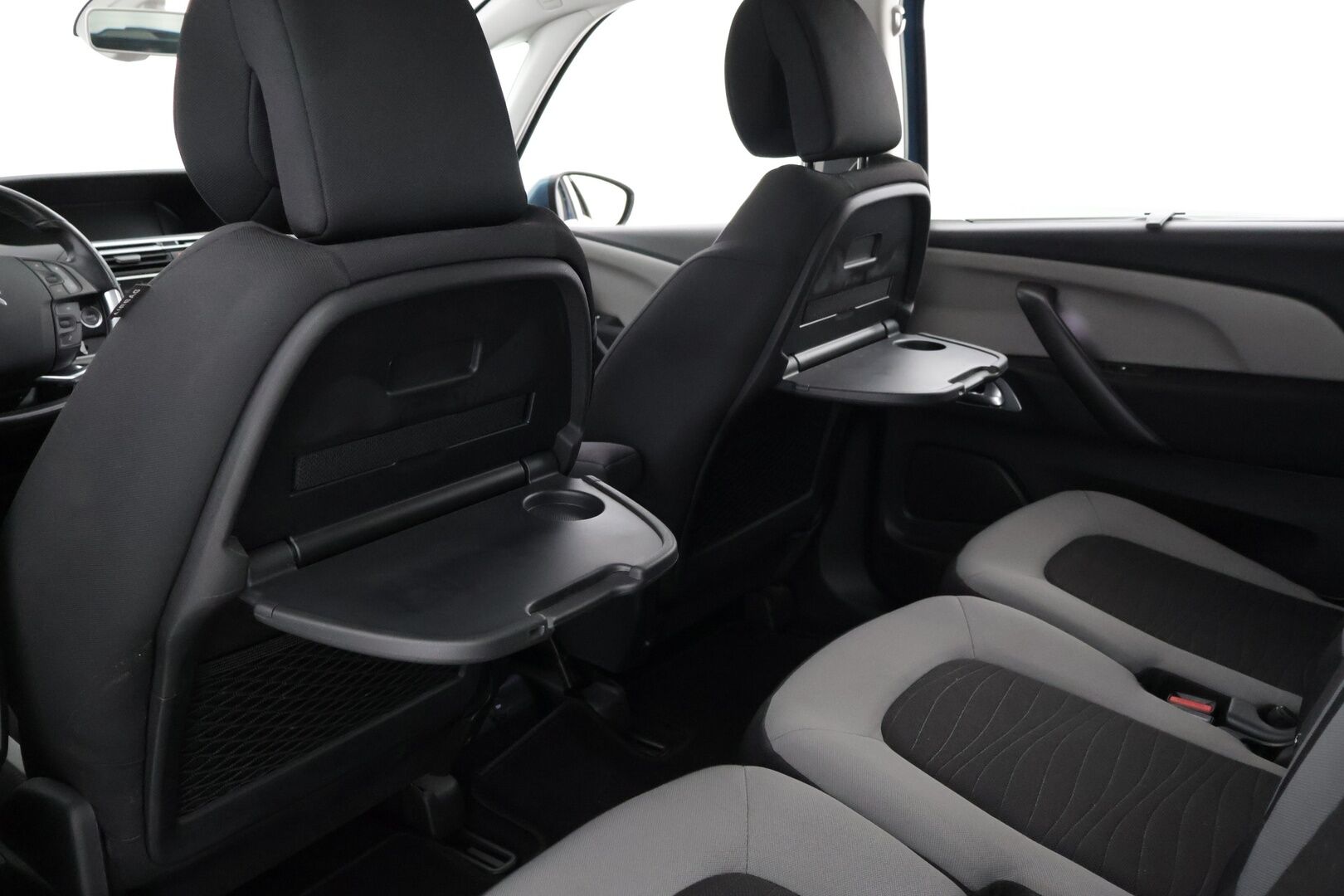 Citroen Grand C4 Picasso 2014 e-THP 165 Intensive Automaatti 7P - Suomi-auto | Huoltokirja | Lohkolämmitin | Navigointi | Peruutuskamera | Keyless