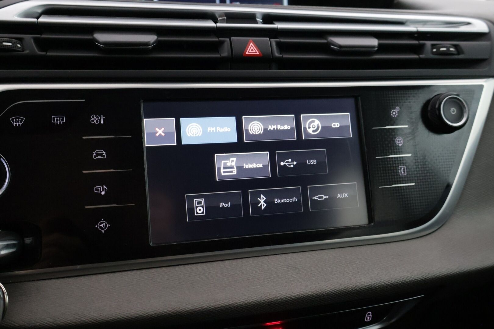 Citroen Grand C4 Picasso 2014 e-THP 165 Intensive Automaatti 7P - Suomi-auto | Huoltokirja | Lohkolämmitin | Navigointi | Peruutuskamera | Keyless