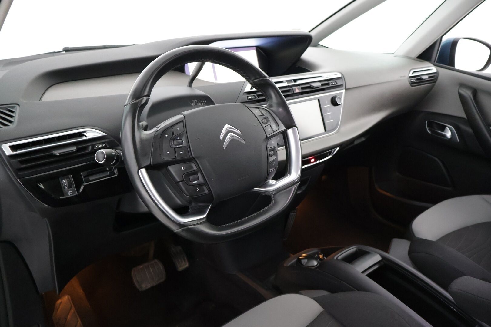 Citroen Grand C4 Picasso 2014 e-THP 165 Intensive Automaatti 7P - Suomi-auto | Huoltokirja | Lohkolämmitin | Navigointi | Peruutuskamera | Keyless