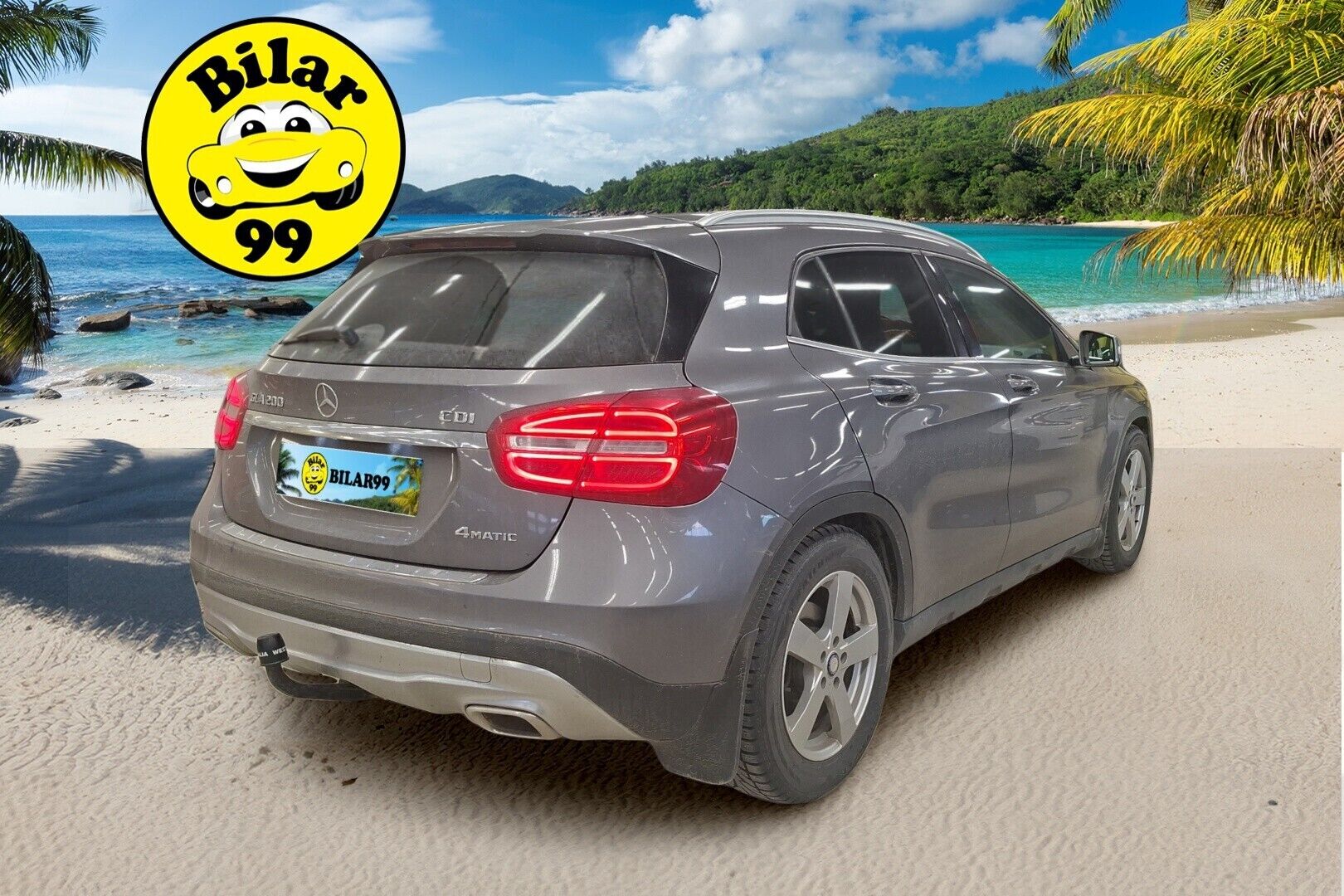 Mercedes-Benz GLA 2014 200 CDI 4Matic A Premium Business * Vakkari / Koukku / P-kamera / Muisti penkit - 1. Omisteinen / Suomi auto / Juuri huollettu / Vetokoukku