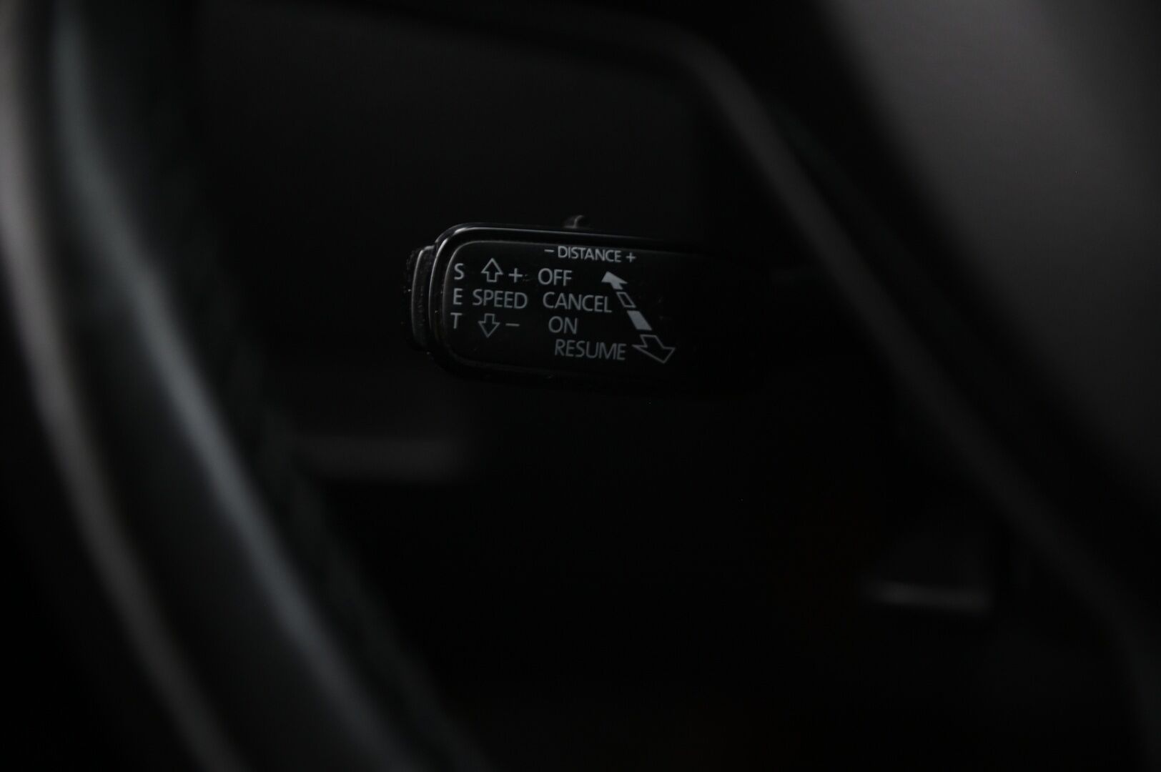 Skoda Octavia 2014 Combi 1,8 TSI 4x4 Elegance DSG Autom. *Webasto / Koukku / Kuskin penkki muistilla / Suomi-auto* - *Kahdet renkaat aluvanteilla / Juuri huollettu!*