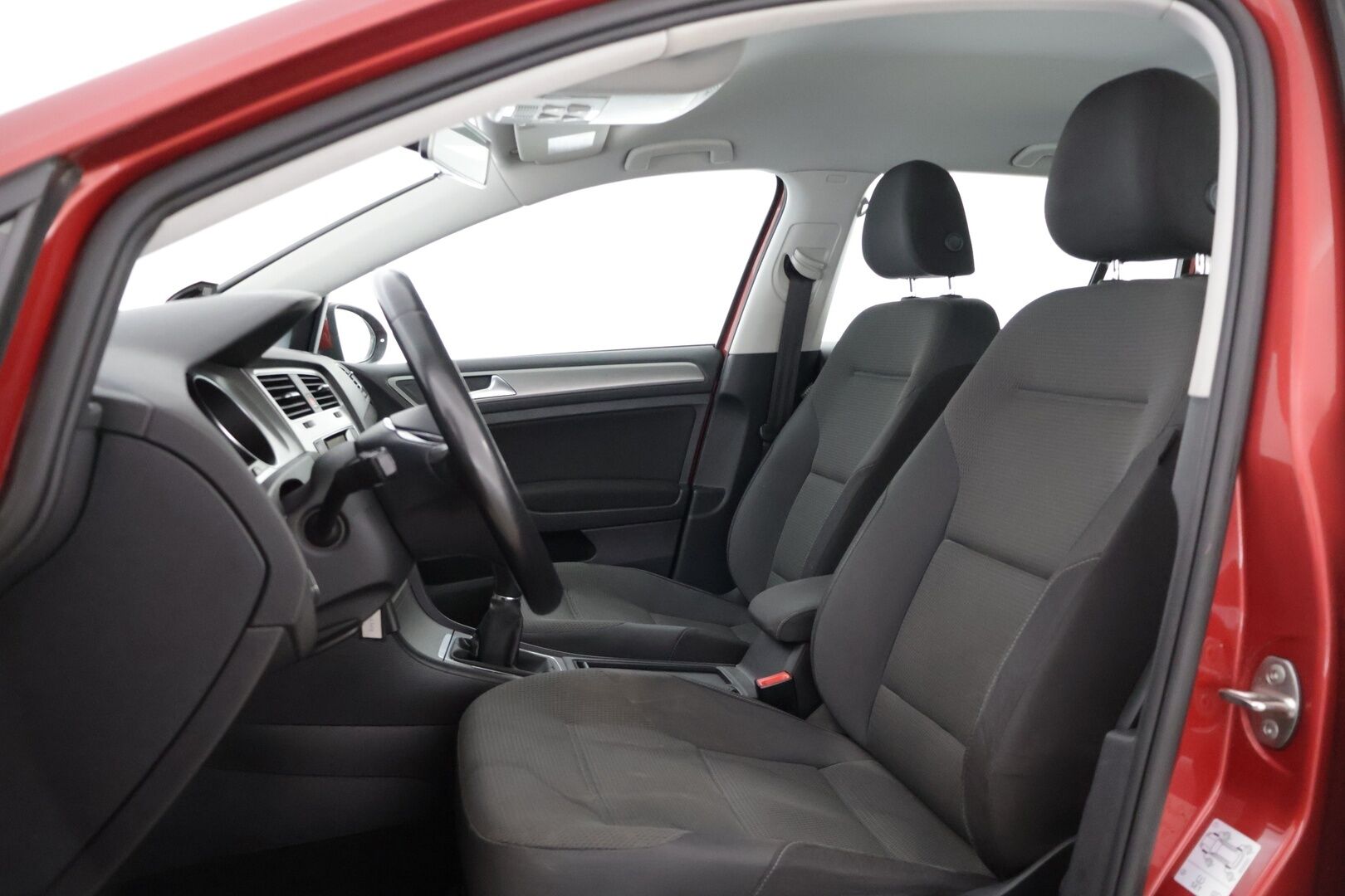 Volkswagen Golf 2014 Variant Comfortline 1,4 TSI 90 kW (122 hv) BlueMotion Technology - * Auto myydään Huutokaupat.com * - * Suomiauto / Lohkolämmitin / Vetokoukku / 2x alut *