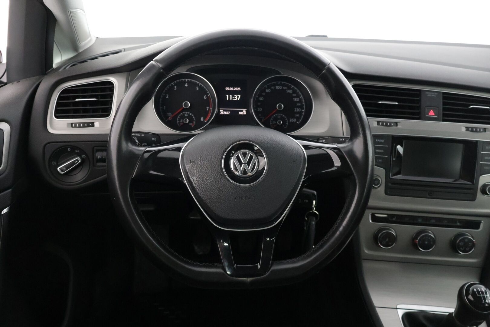 Volkswagen Golf 2014 Variant Comfortline 1,4 TSI 90 kW (122 hv) BlueMotion Technology - * Auto myydään Huutokaupat.com * - * Suomiauto / Lohkolämmitin / Vetokoukku / 2x alut *