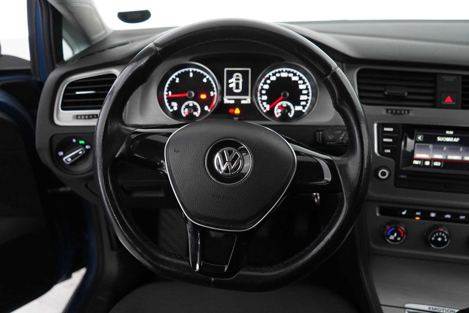 Volkswagen Golf 2014 Comfortline 1,6 TDI 77 kW (105 hv) BlueMotion Technology 4MOTION 4-ovinen - YritysOutlet - Myydään vain yrityksille - Suomi-auto | 2x renkaat | Jakopää tehty 2025 ja 263tkm kohdalla